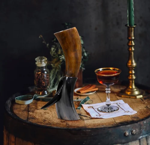 Drinking Horn With Iron Stand